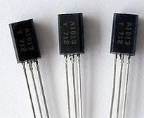 W1013 產品參考信息 全面解讀關鍵二極管參數與應用